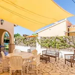 Ferienhaus Haus Mit Privatem Pool- Garten Und Privatem Park By Interhome *
